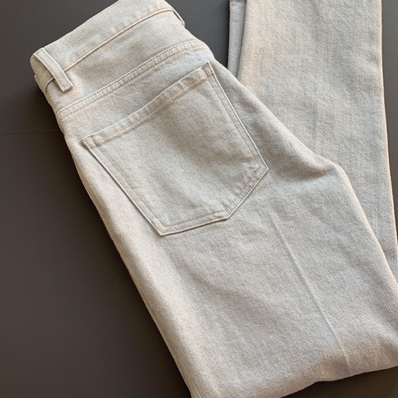 🔥🔥Theory Treeca Jean in Dyed Denim🔥🔥 - Picture 8 of 9